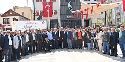 Başkan Ahmet Akın, bayram ziyaretlerini sürdürüyor
