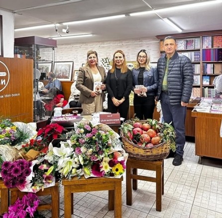 Yazar Çiler Nazife Koşar, imza gününde okurlarıyla buluştu