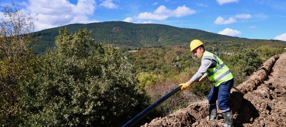 BASKİ Dursunbey’de taşımalı su çilesine son verdi