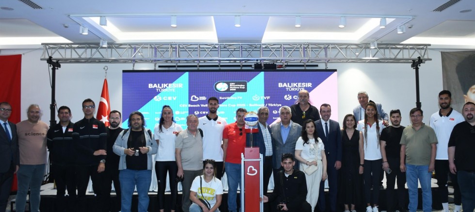 BÜYÜKŞEHİR PLAJ VOLEYBOLU MİLLETLER KUPASI’NA EV SAHİPLİĞİ YAPACAK