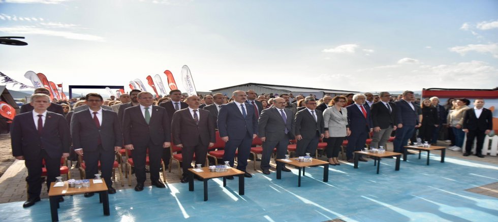 ALTIEYLÜL BELEDİYESİ HAYVAN BAKIMEVİ TÖRENLE AÇILDI