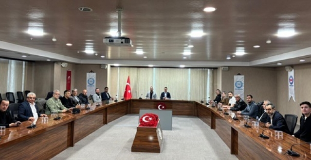 BEM-BİR-SEN BALIKESİR İL DİVAN TOPLANTISI YOĞUN KATILIMLA GERÇEKLEŞTİRİLDİ