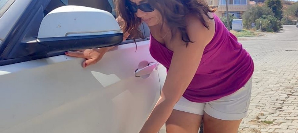 SEYİT ONBAŞI HAVALİMANI OTOPARKINDA GÜVENLİK KAMERASI MAĞDURİYETİ