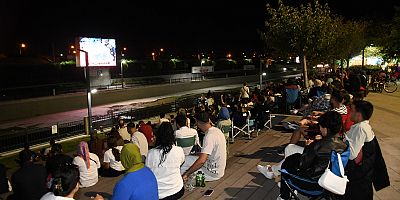 A Milli Basketbol Takımı yuvaya gümüş madalyayla döndü