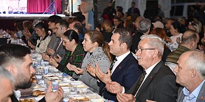 AHMET AKIN’A ERDEK’TE COŞKULU KARŞILAMA