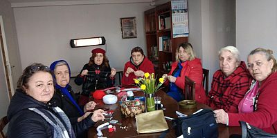 BAHARIN GELİŞİNİ SİMGELEYEN MARTENİÇKALAR HAZIRLANIYOR