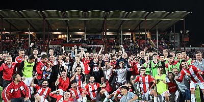 BAŞKAN AKIN’LA BALKES FİNALE YÜRÜYOR 