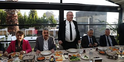 BAŞKAN ERTAŞ GAZETECİLER GÜNÜNÜ KUTLADI