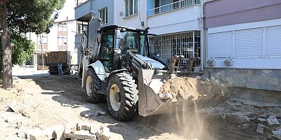 BURHANİYE’DE SEZON ÖNCESİ YOL ÇALIŞMALARI SON SÜRAT DEVAM EDİYOR