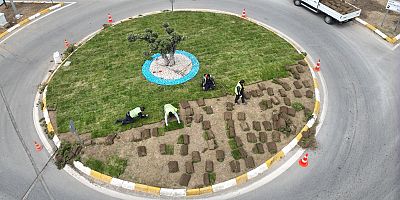 BÜYÜKŞEHİR BELEDİYESİ ÜRETTİĞİ ÇİMLERİ KULLANIYOR