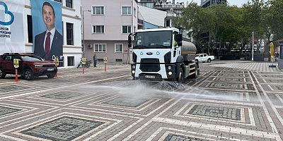 BÜYÜKŞEHİR’DEN SAHİL BÖLGELERİNDE HUMMALI ÇALIŞMA