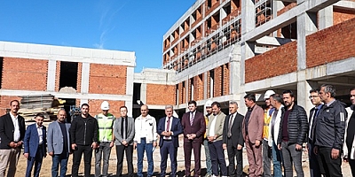 MUSTAFA CANBEY: “EDREMİT DEVLET HASTANESİ, KÖRFEZ BÖLGEMİZİN SAĞLIK ÜSSÜ OLACAK”