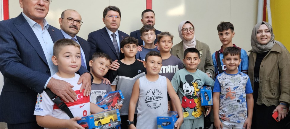 Türkiye Yüzyılı Balıkesir Buluşmaları Büyük Coşkuyla Gerçekleştirildi